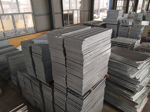 鋼格板具備很強(qiáng)的布局性，能夠好的防備外力